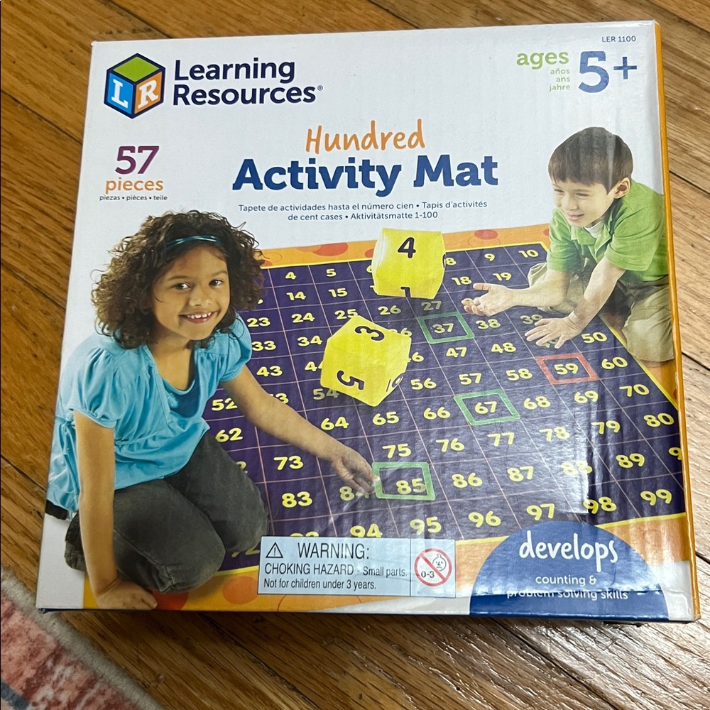 New Learning Resources Hundred Activity Mat w/ 2 Number Cubes & Game Markers